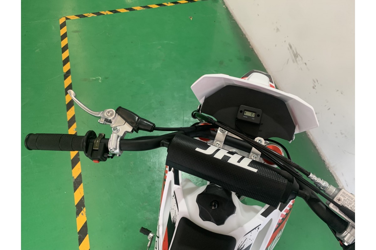 pitbike-jhlmoto.ru-jhl-z125e-17-1200x800