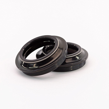 Пыльники переднего амортизатора (вилки) 33x45/51x13 комплект 2шт.